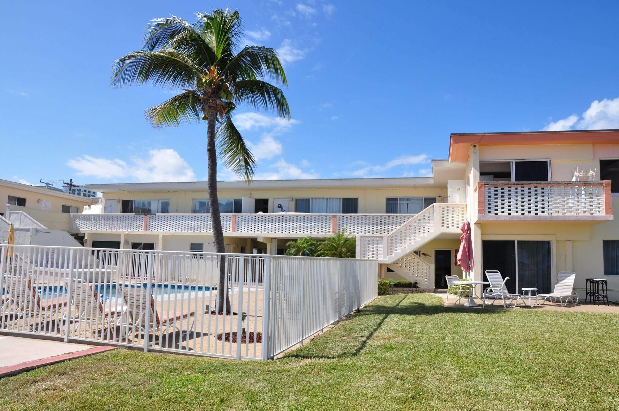 Coral Tides Resort Pompano Beach Exterior photo