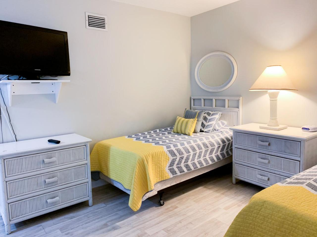 Coral Tides Resort Pompano Beach Exterior photo